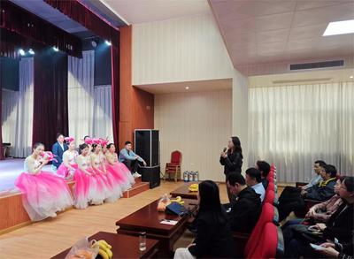 我校應(yīng)邀赴大悟縣開(kāi)展文化藝術(shù)交流活動(dòng)